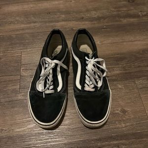 Size 10 men; size 11.5 women’s old school vans